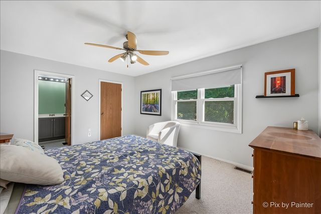 1021 Colony Drive, Crystal Lake, IL 60014