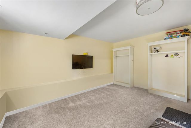 1021 Colony Drive, Crystal Lake, IL 60014