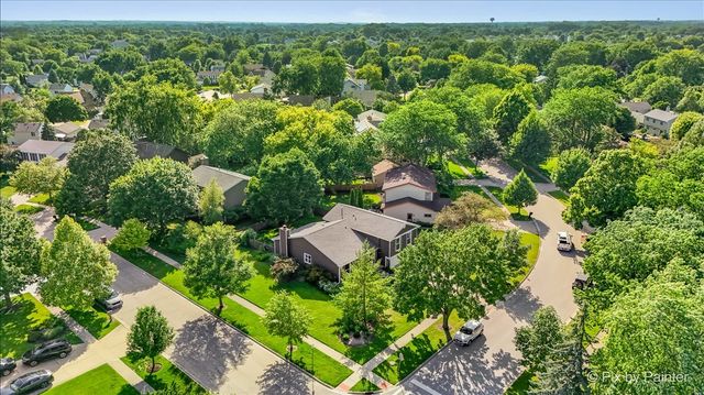 1021 Colony Drive, Crystal Lake, IL 60014