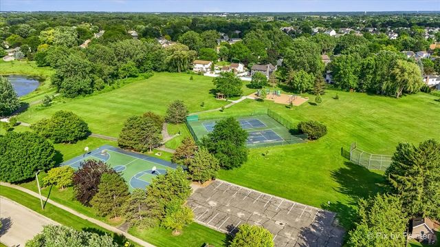 1021 Colony Drive, Crystal Lake, IL 60014