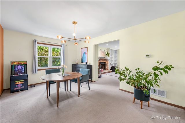 1021 Colony Drive, Crystal Lake, IL 60014