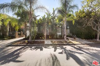 422 N Sierra Bonita Avenue, Los Angeles, CA 90036