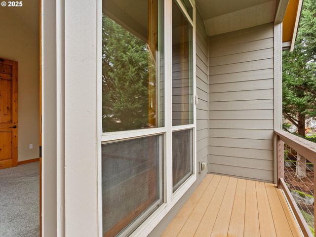 12800 Ne SALMON CREEK Ave 119, Vancouver, WA 98686