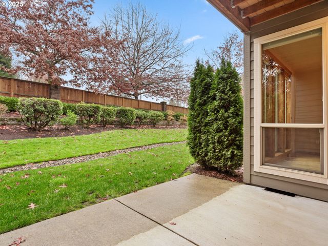 12800 Ne SALMON CREEK Ave 119, Vancouver, WA 98686