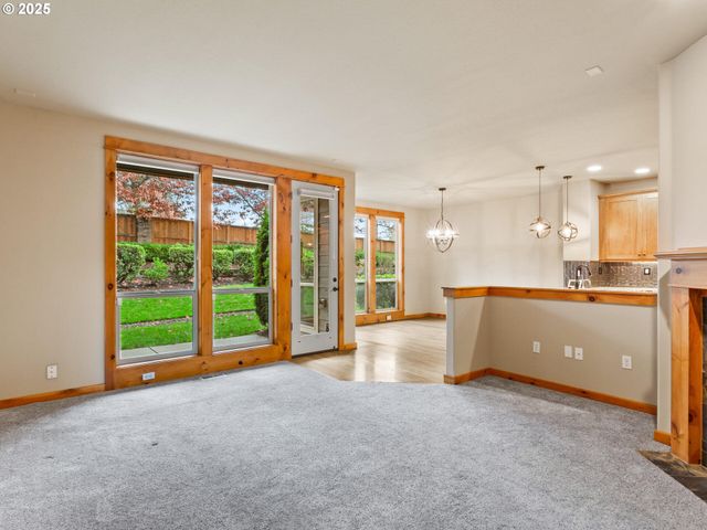 12800 Ne SALMON CREEK Ave 119, Vancouver, WA 98686