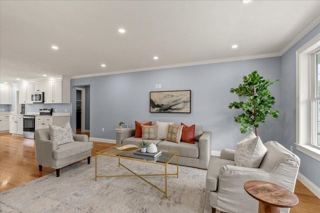 193 E Spring Street, Avon, MA 02322