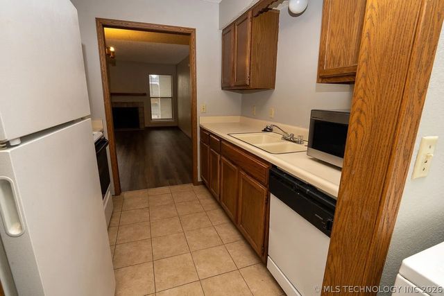 2423 E 87th Street 3D174, Tulsa, OK 74137