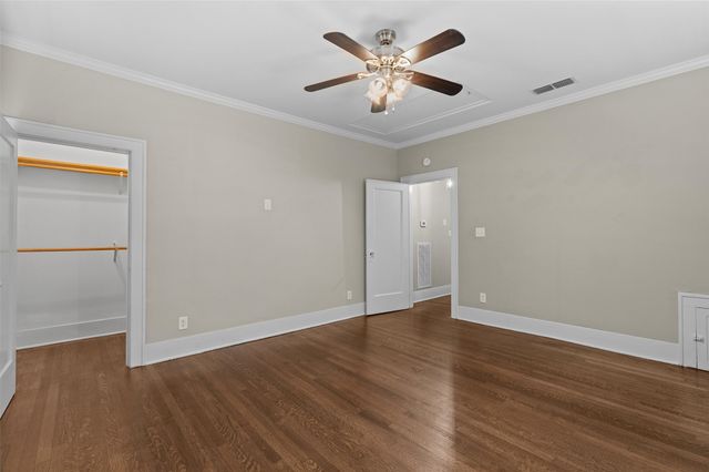 3864 Fairfield Avenue, Shreveport, LA 71106