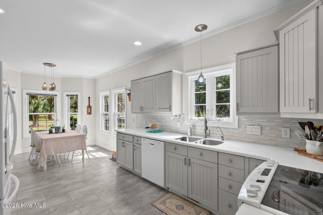 127 Clubhouse Drive SW, Supply, NC 28462