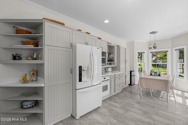 127 Clubhouse Drive SW, Supply, NC 28462