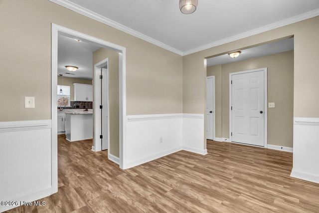 218 Purple Martin Drive, Hubert, NC 28539