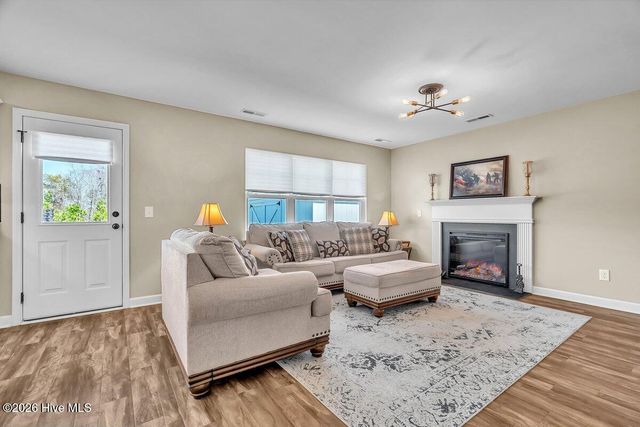 218 Purple Martin Drive, Hubert, NC 28539