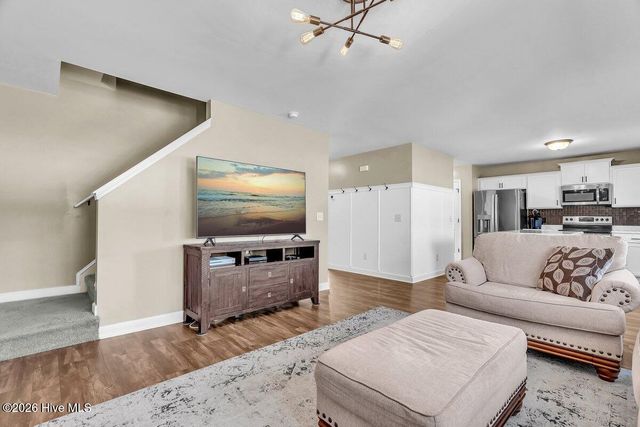 218 Purple Martin Drive, Hubert, NC 28539