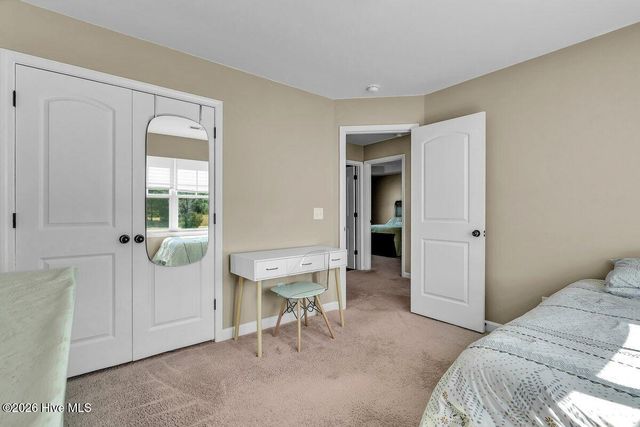 218 Purple Martin Drive, Hubert, NC 28539