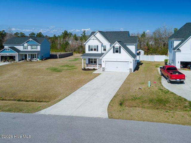 218 Purple Martin Drive, Hubert, NC 28539