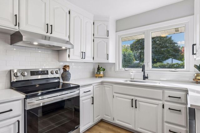 8840 Bloomington Avenue S, Bloomington, MN 55425