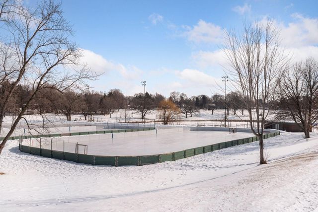 8840 Bloomington Avenue S, Bloomington, MN 55425