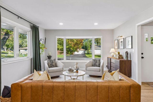 8840 Bloomington Avenue S, Bloomington, MN 55425