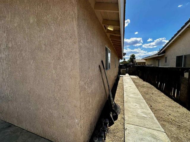 623 Carmen Drive, San Jacinto, CA 92583