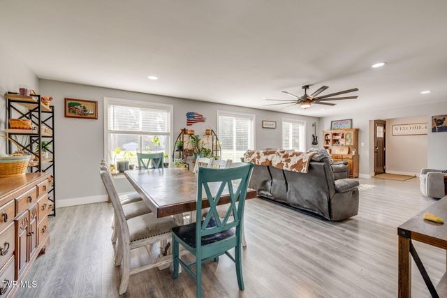 428 High Ridge Road, Kingsport, TN 37660