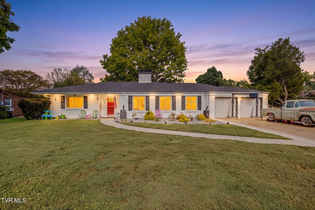 428 High Ridge Road, Kingsport, TN 37660