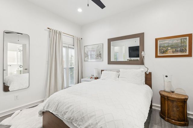 2100 N Fitzhugh Avenue D, Dallas, TX 75204