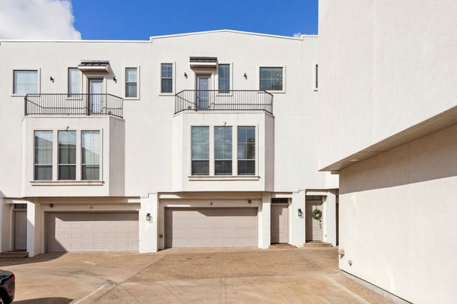 2100 N Fitzhugh Avenue D, Dallas, TX 75204