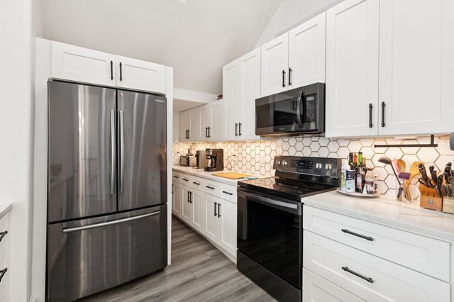 2100 N Fitzhugh Avenue D, Dallas, TX 75204