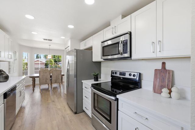 4812 Clarity Court, Sacramento, CA 95842