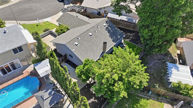 4812 Clarity Court, Sacramento, CA 95842