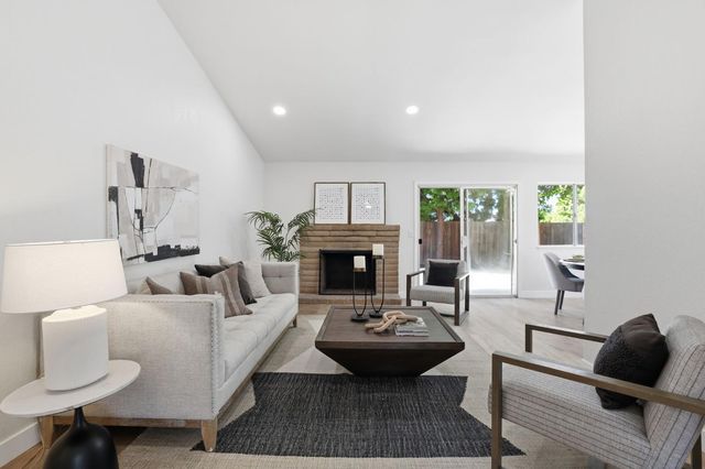 4812 Clarity Court, Sacramento, CA 95842