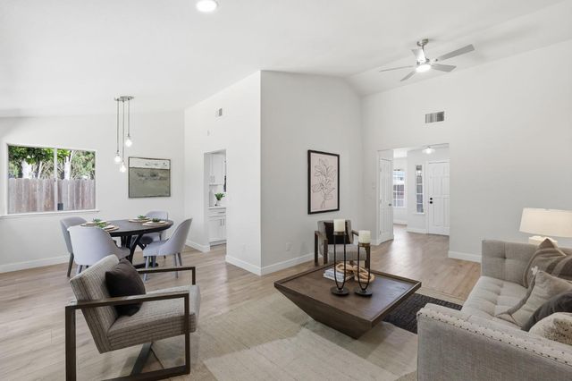 4812 Clarity Court, Sacramento, CA 95842