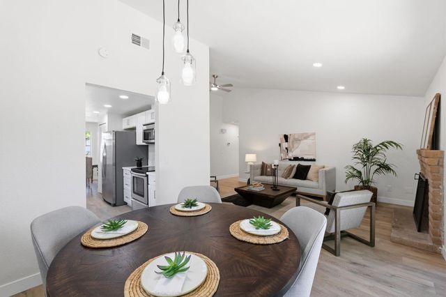 4812 Clarity Court, Sacramento, CA 95842