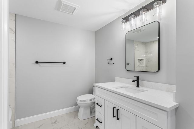 101 High St, Norwell, MA 02061