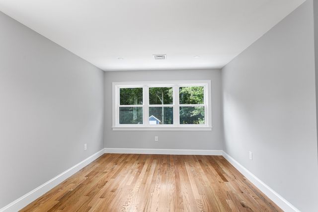 101 High St, Norwell, MA 02061