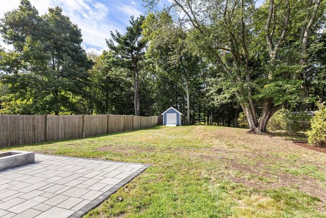 101 High St, Norwell, MA 02061