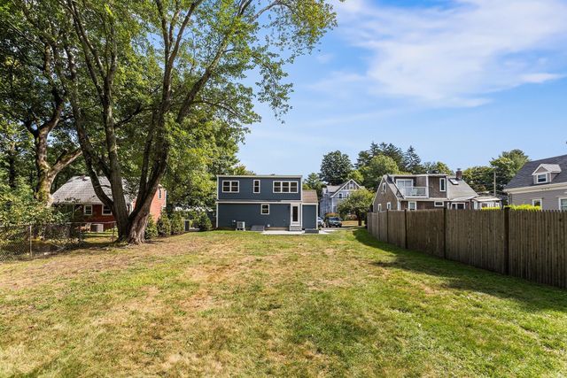 101 High St, Norwell, MA 02061