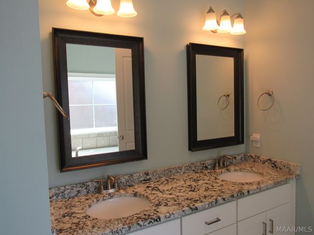 504 Jeffrey Drive, Prattville, AL 36066