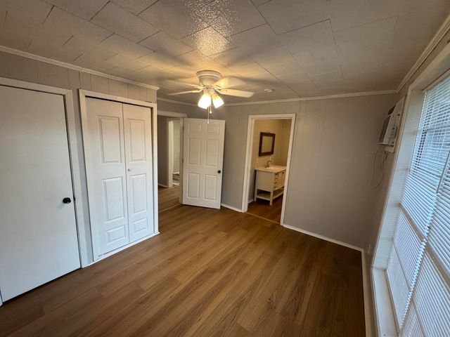 713 Royal St., Columbia, MS 39429