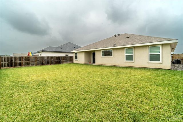 1900 Ozark Avenue, Mcallen, TX 78504