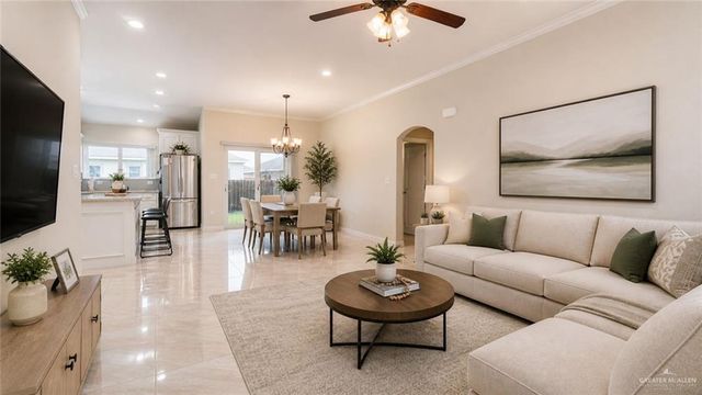 1900 Ozark Avenue, Mcallen, TX 78504