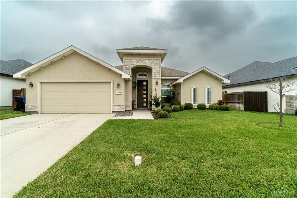 1900 Ozark Avenue, Mcallen, TX 78504