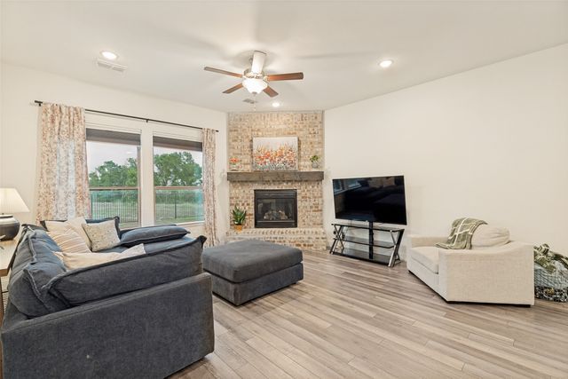 4015 Cloverleaf Trail, Melissa, TX 75454