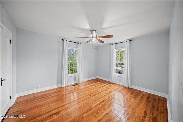 705 Chestnut Street, Summit, MS 39666