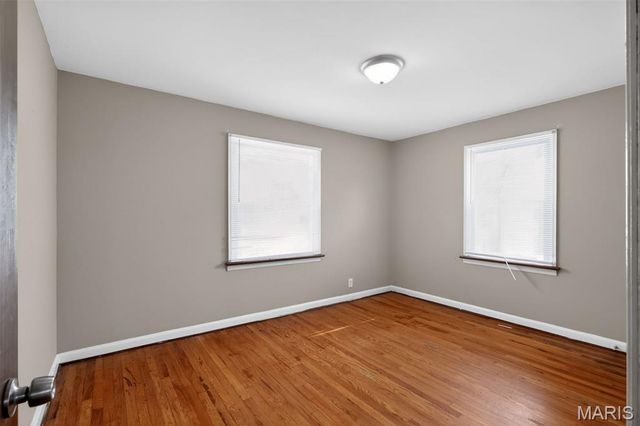 7805 Utica Drive, St Louis, MO 63133