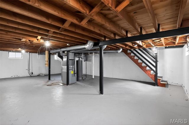 7805 Utica Drive, St Louis, MO 63133