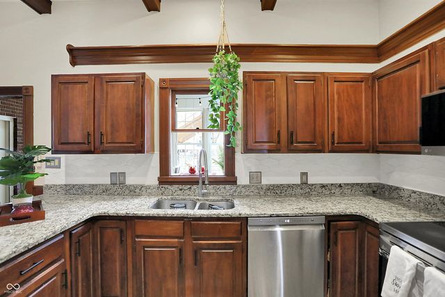 8426 Carefree Circle, Indianapolis, IN 46236