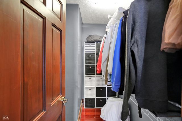 8426 Carefree Circle, Indianapolis, IN 46236