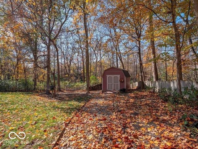 8426 Carefree Circle, Indianapolis, IN 46236