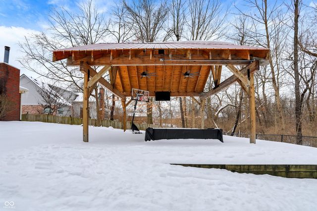 8426 Carefree Circle, Indianapolis, IN 46236